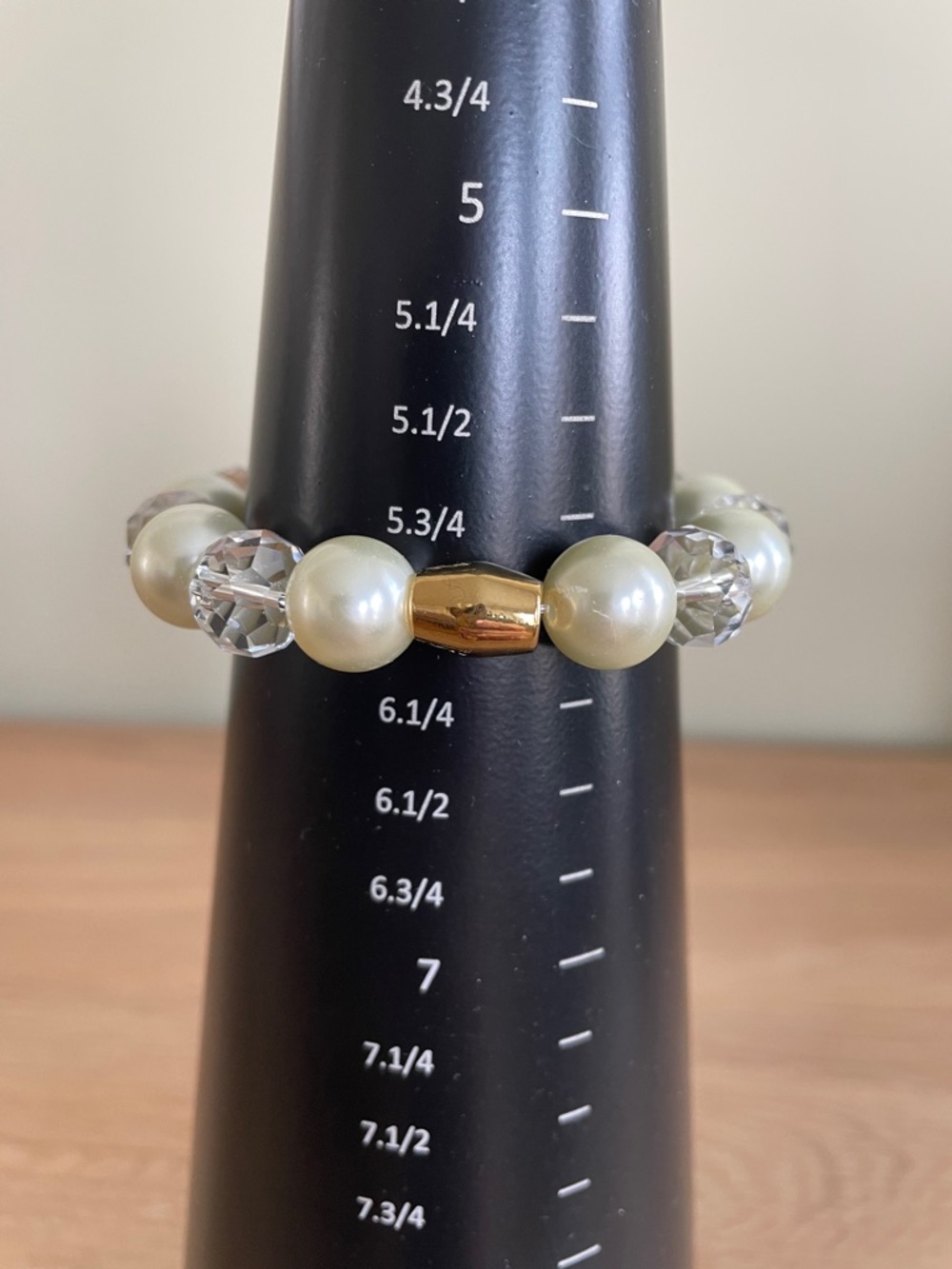 HAND CRAFTED FAUX PEARL & CLEAR CRYSTAL STRETCH BRACELET Cream Pearls Bridal - Picture 10 of 14